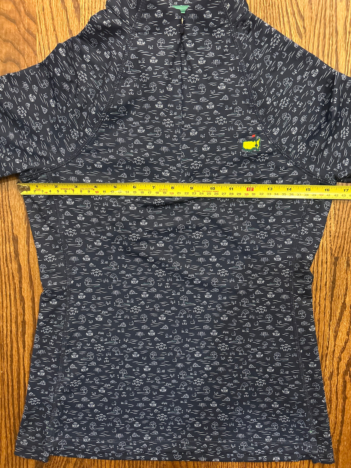 Women’s XS Masters Magnolia Lane Graphic Quarter Zip Pullover