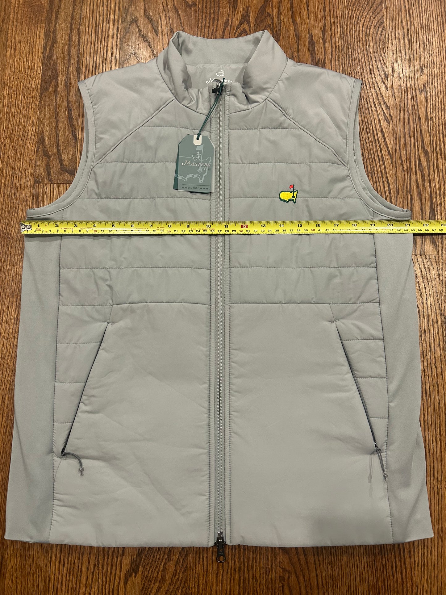 Men’s Medium Masters Tech Quilted Puffer Vest
