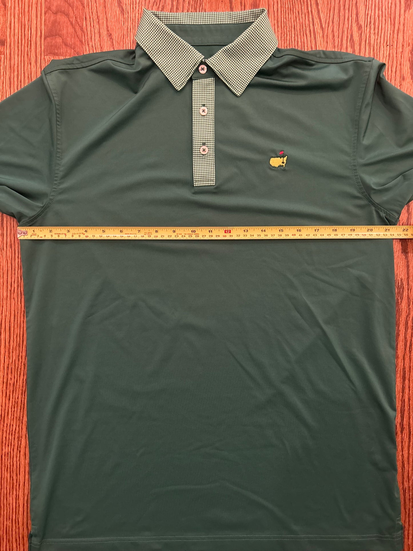 Men’s Medium Masters Tech Green Performance Golf Polo