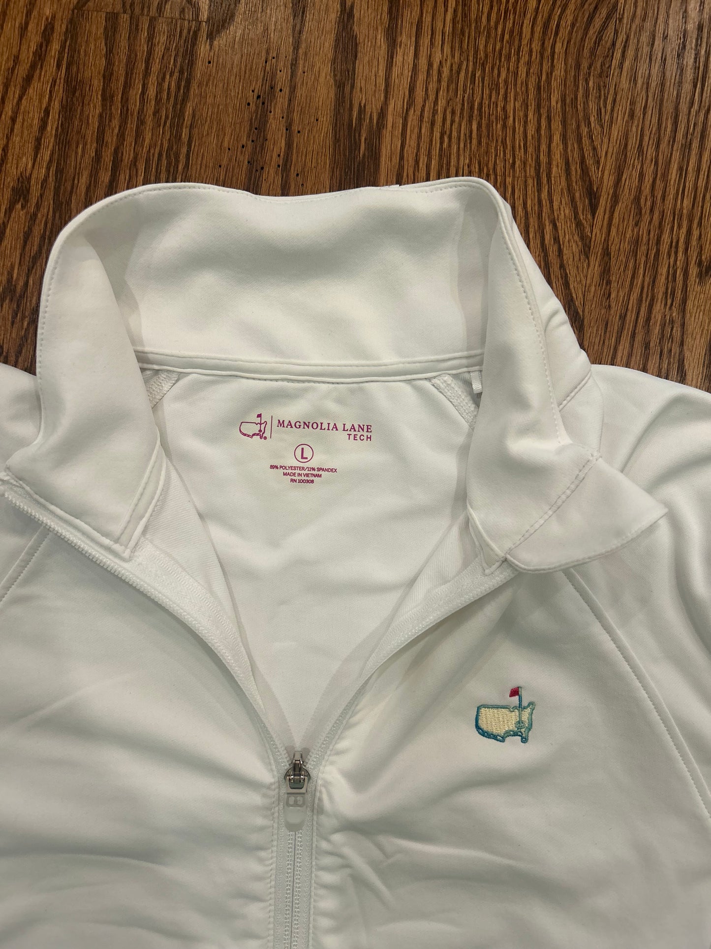 Women’s Large Masters Magnolia Lane White Full Zip Jacket