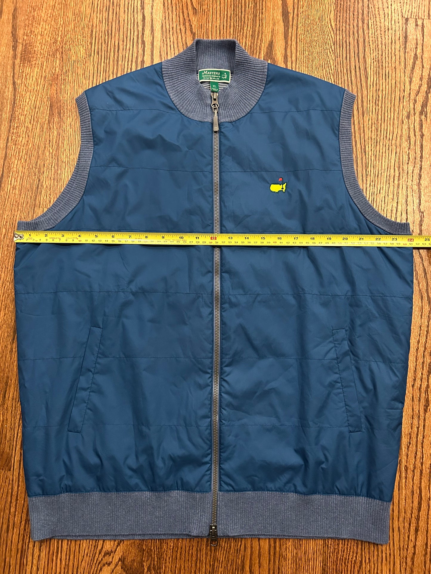 Men’s XL Masters Peter Millar Vest