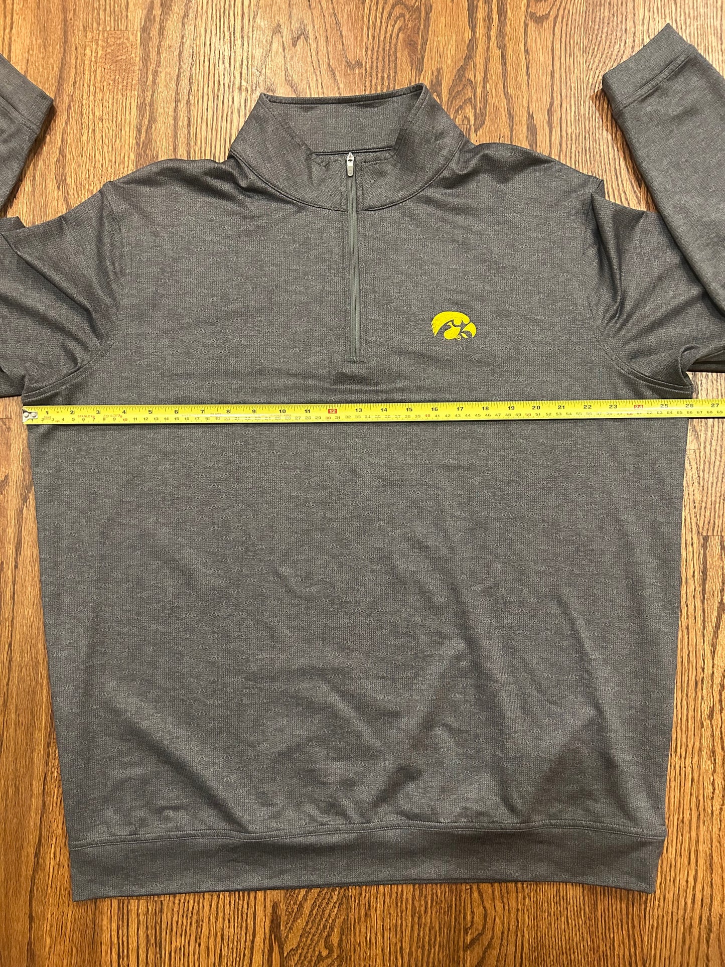 Men’s XL Peter Millar Iowa Hawkeyes Quarter Zip