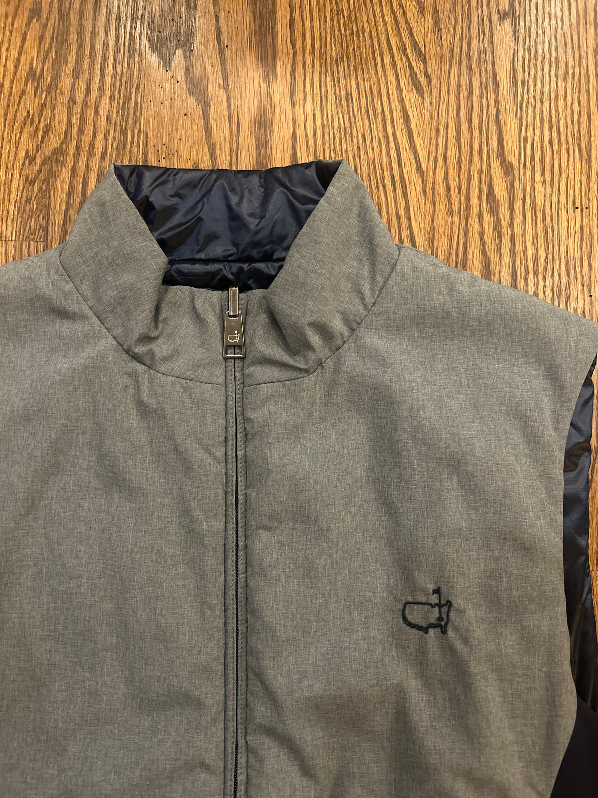 Men’s Large Masters Clubhouse Collection Reversible Vest Navy Gray Golf