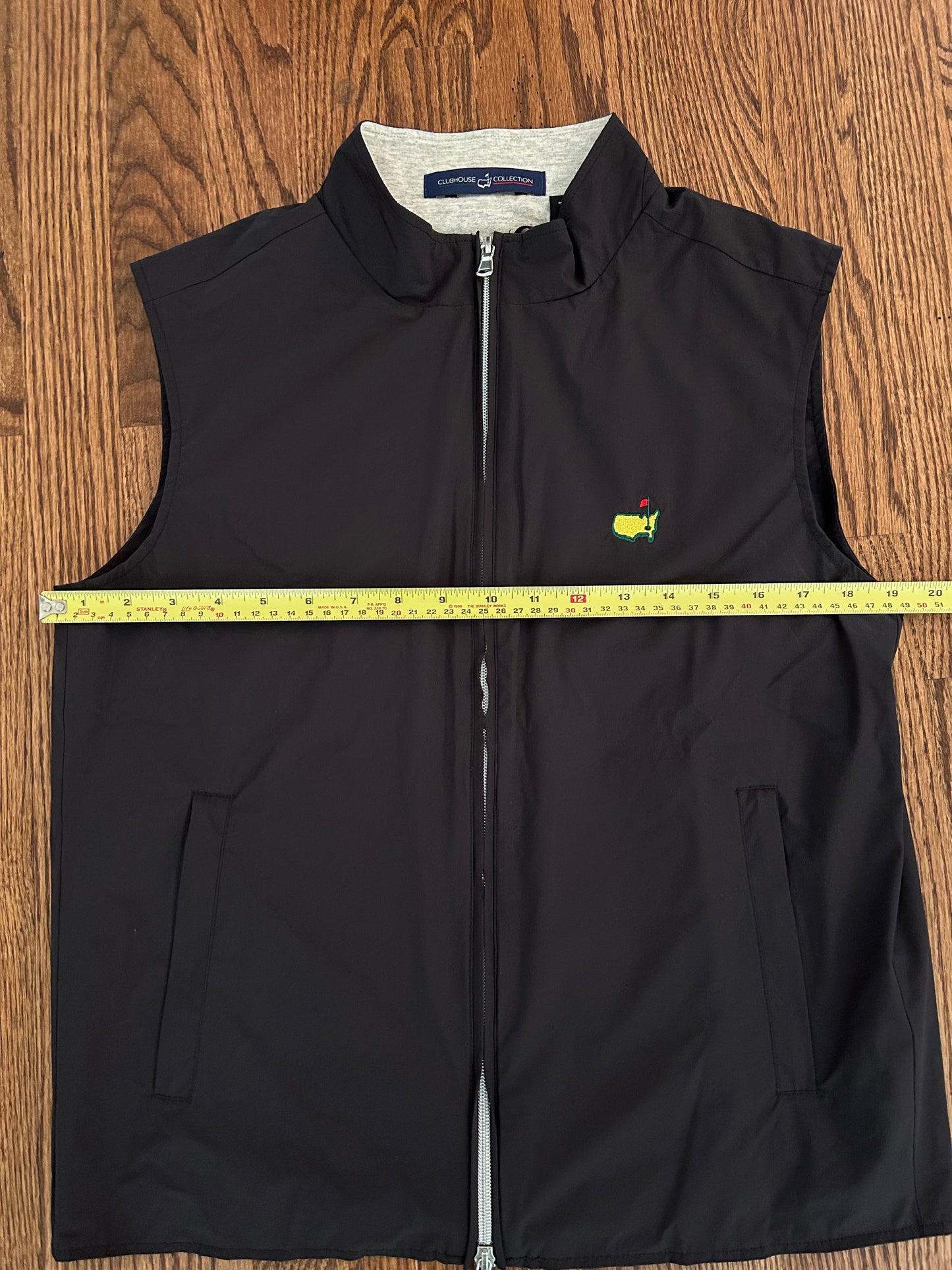 Women’s Medium Masters Clubhouse Collection Vest
