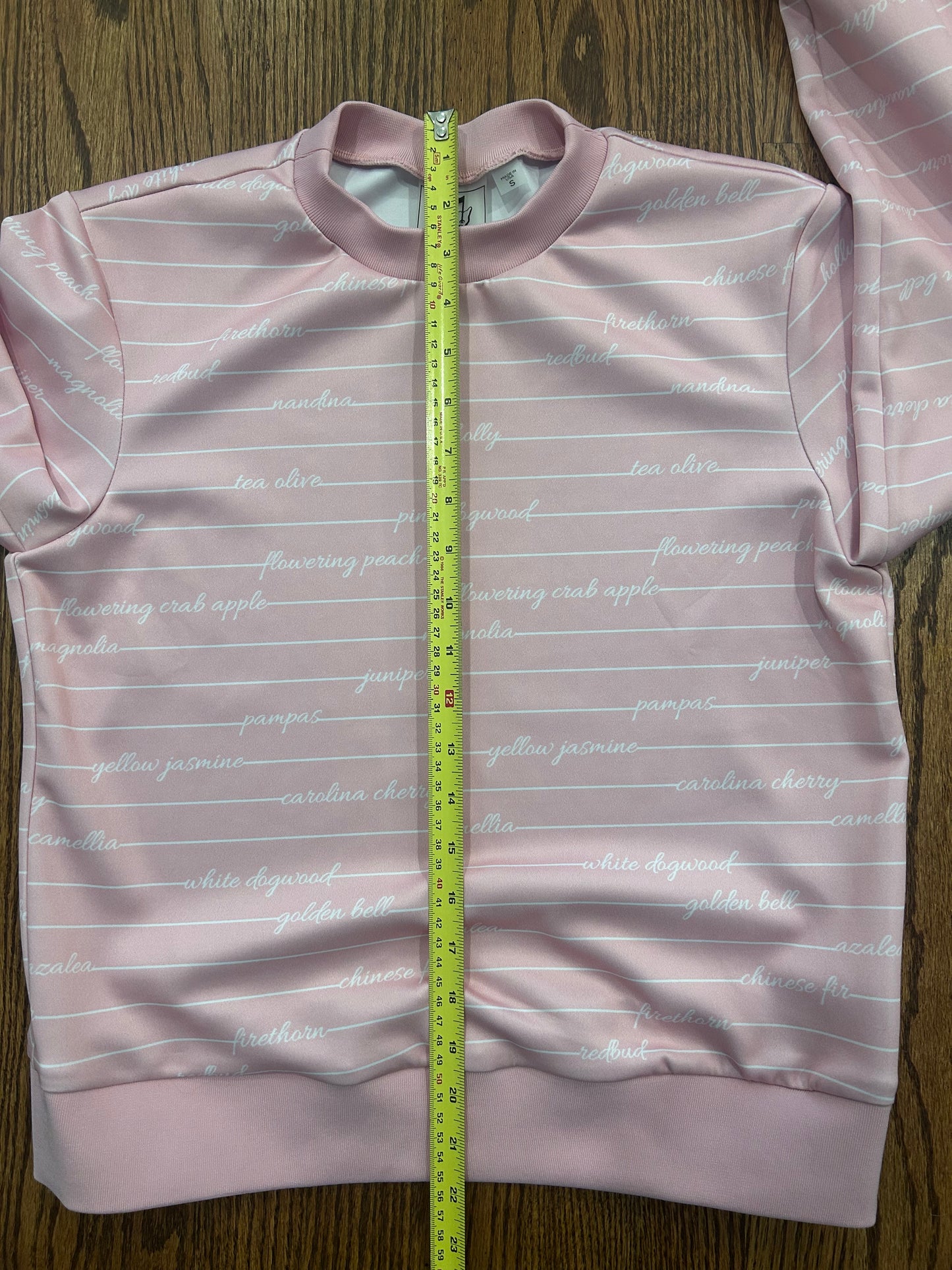 Women’s Small Foray Masters Pink Crewneck Pullover Sweatshirt