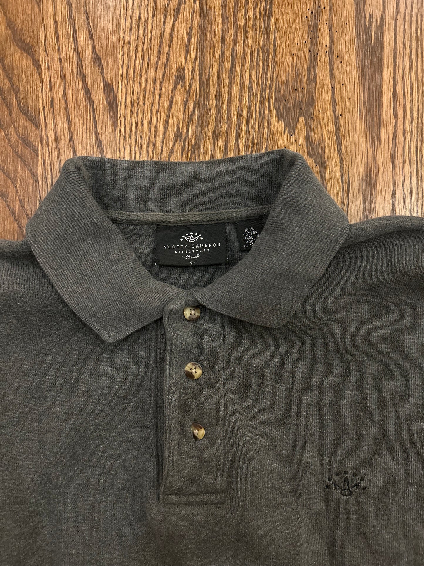 Men’s Large Scotty Cameron Button Collar Sweater