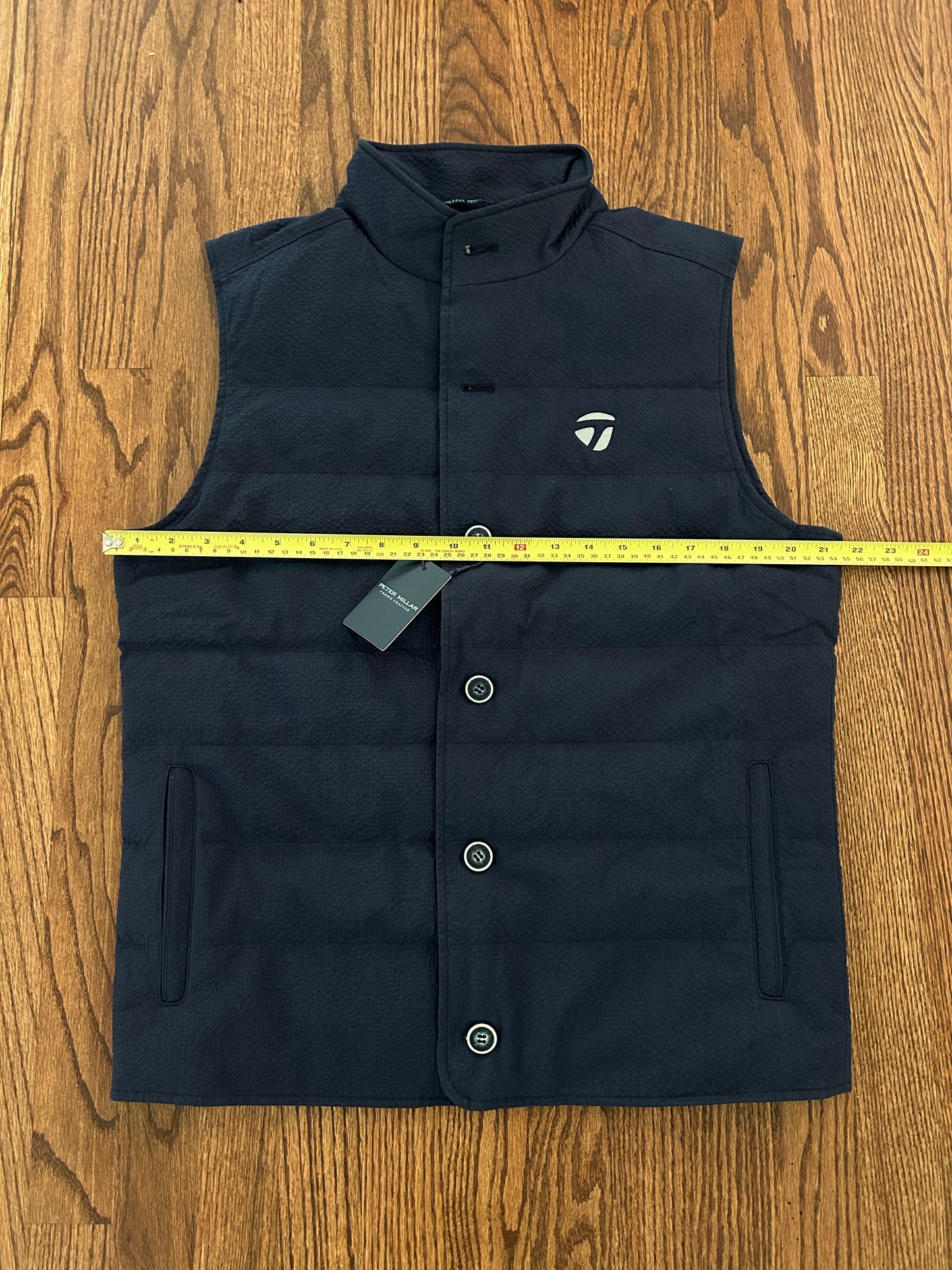 Men’s Medium Peter Millar TaylorMade Smith Seersucker Vest