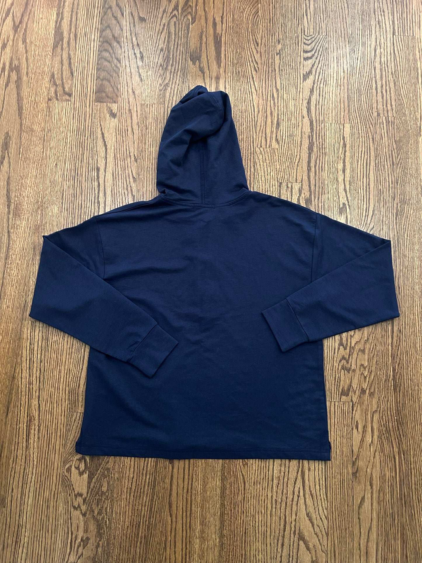 Women’s Medium Masters Magnolia Lane Navy Button Hoodie