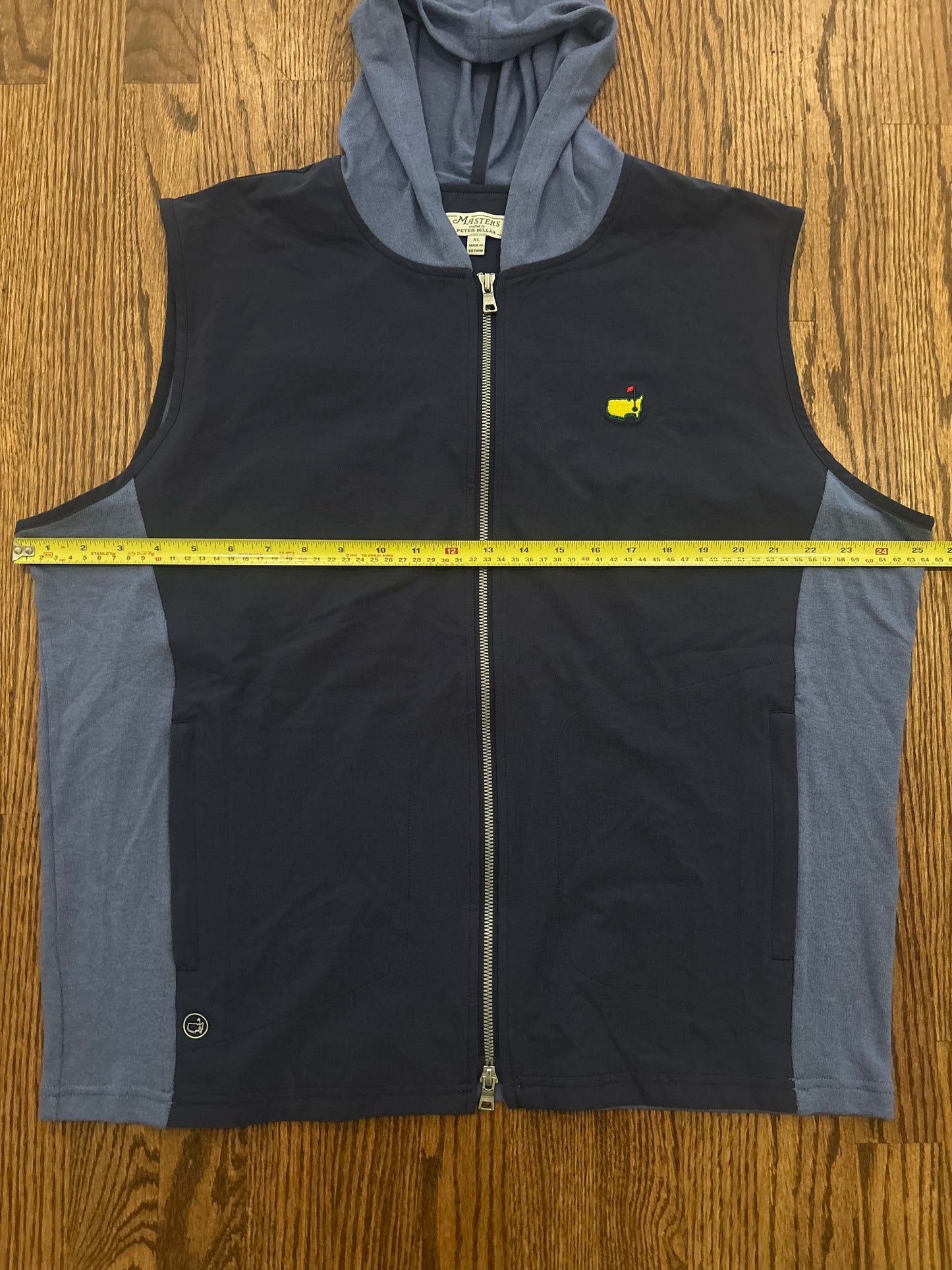 Men’s XL Masters Peter Millar Hooded Vest