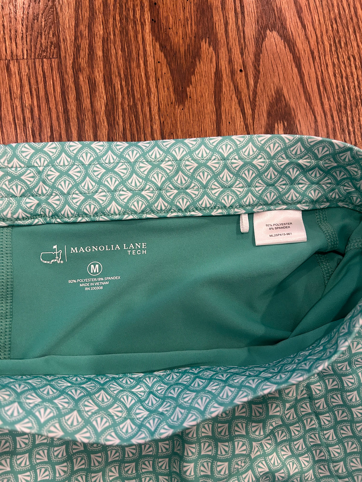 Women’s Medium Masters Magnolia Lane Green Graphic Golf Skirt