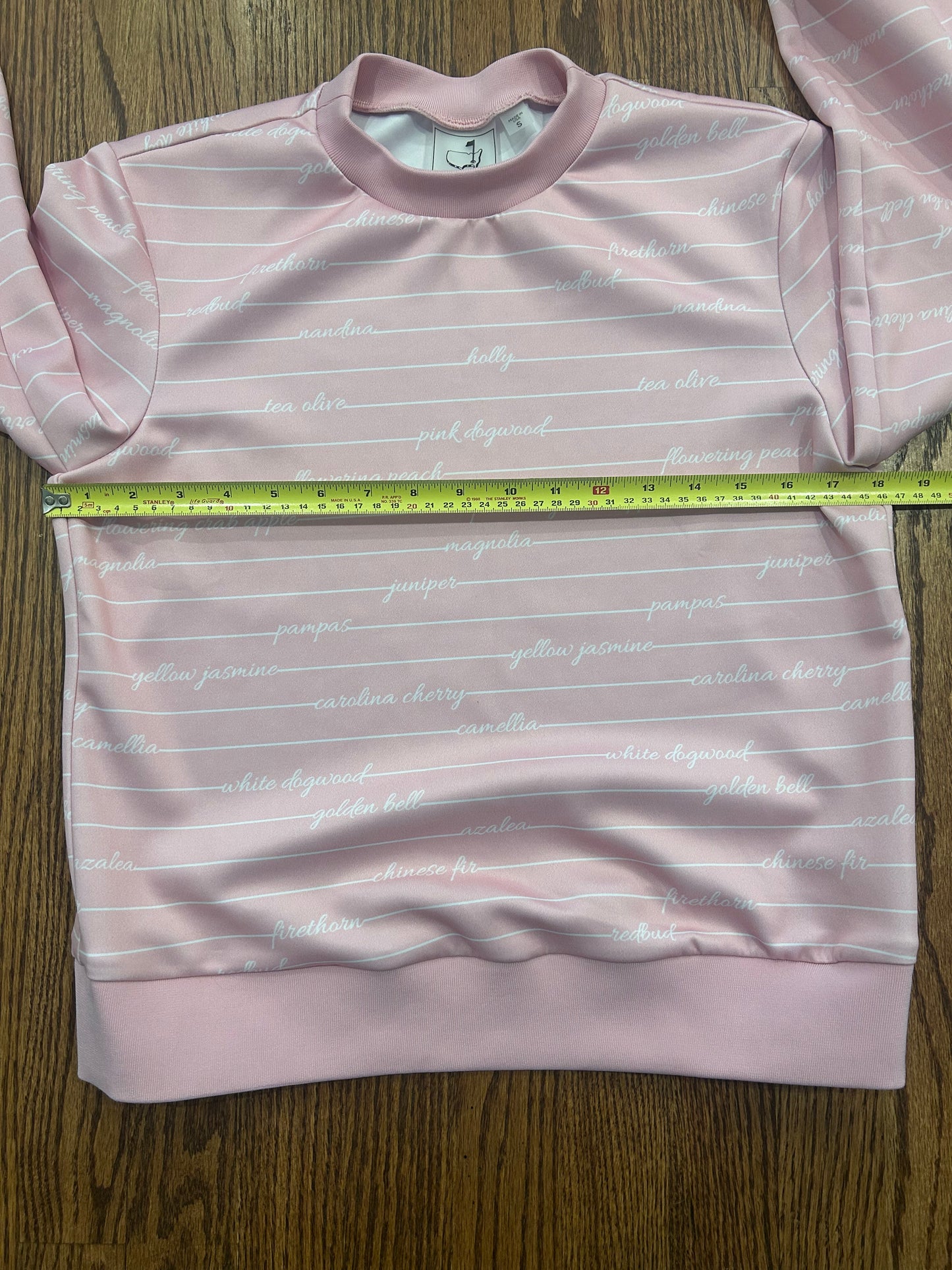 Women’s Small Foray Masters Pink Crewneck Pullover Sweatshirt