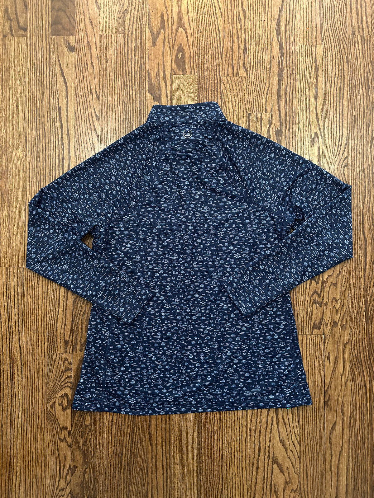 Women’s Medium Masters Magnolia Lane Quarter Zip Graphic Pullover