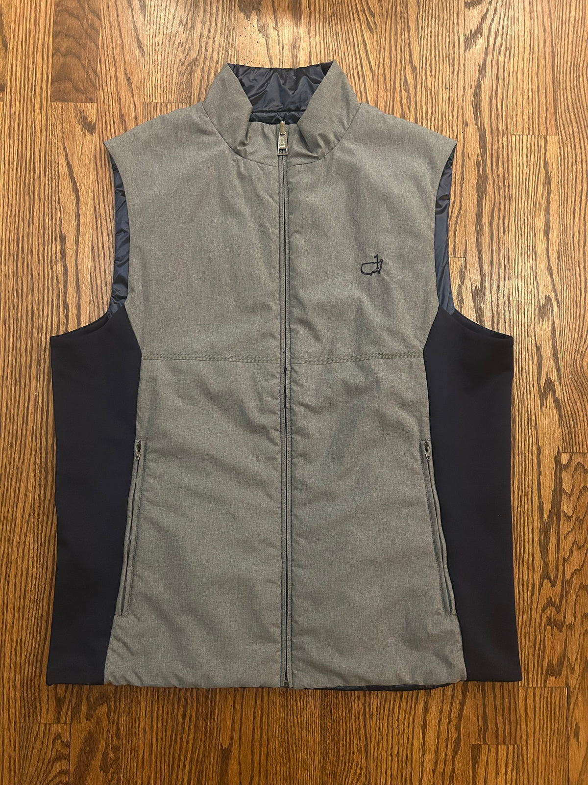 Men’s Large Masters Clubhouse Collection Reversible Vest Navy Gray Golf