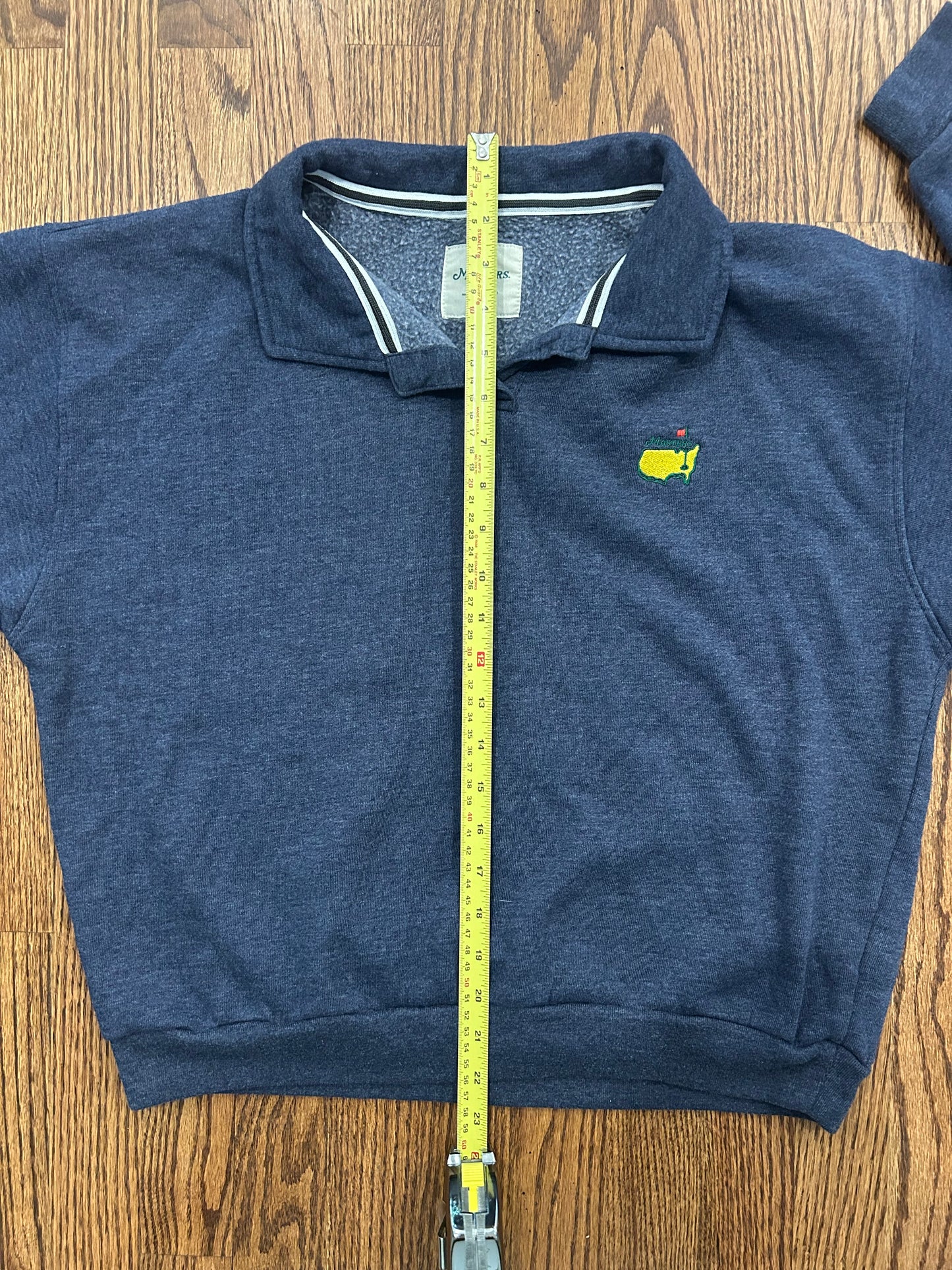 Women’s Medium Masters Crewneck Pullover Fleece Sweatshirt Navy Blue